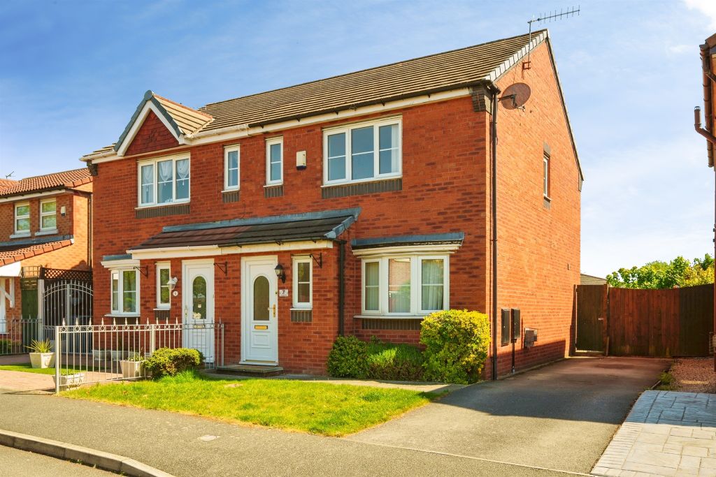 Property photo 1 of 17