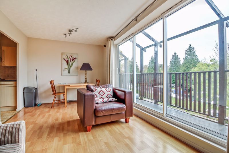 Property photo 2 of 13 Photo 3