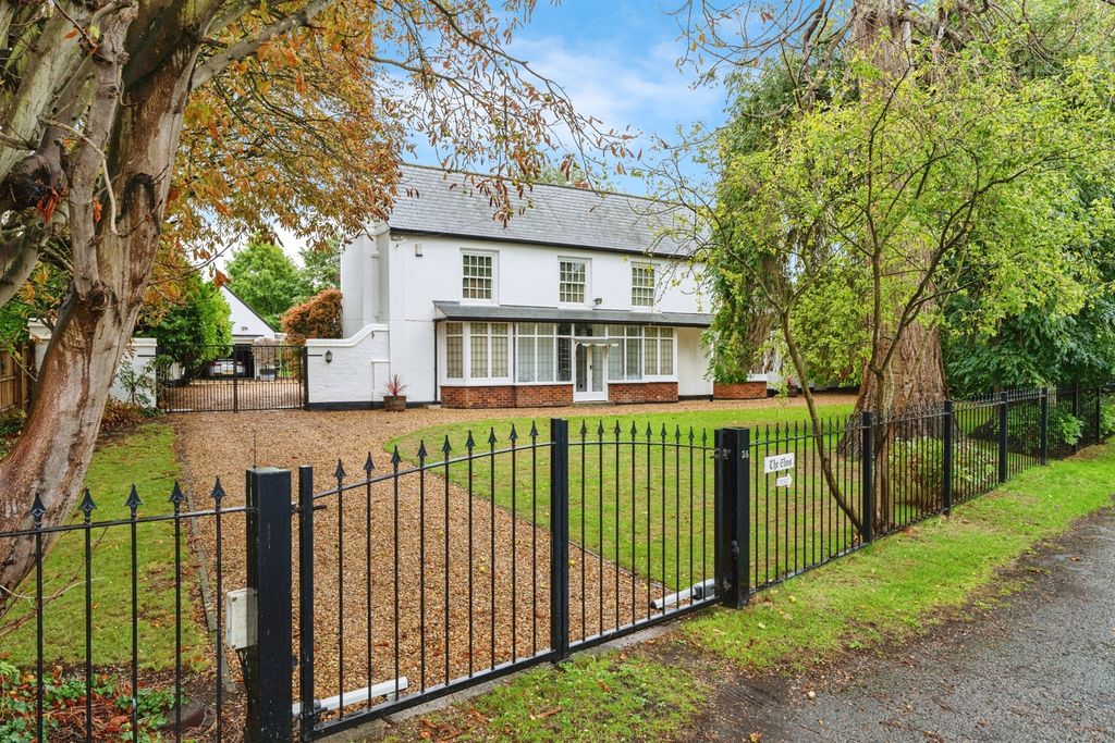 Property photo 1 of 44 Photo