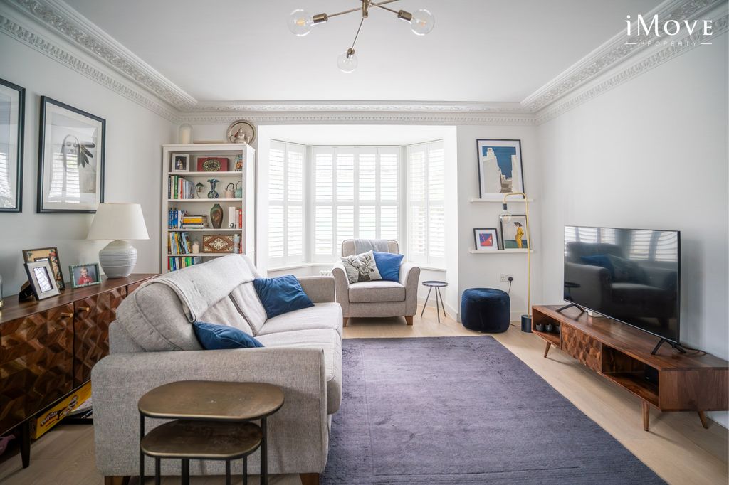 Property photo 3 of 26