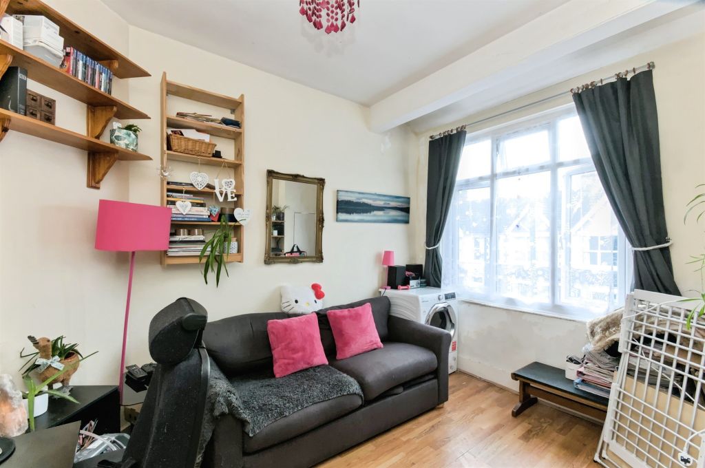 Property photo 2 of 13