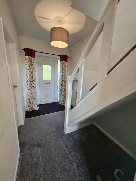 Property photo 3 of 25