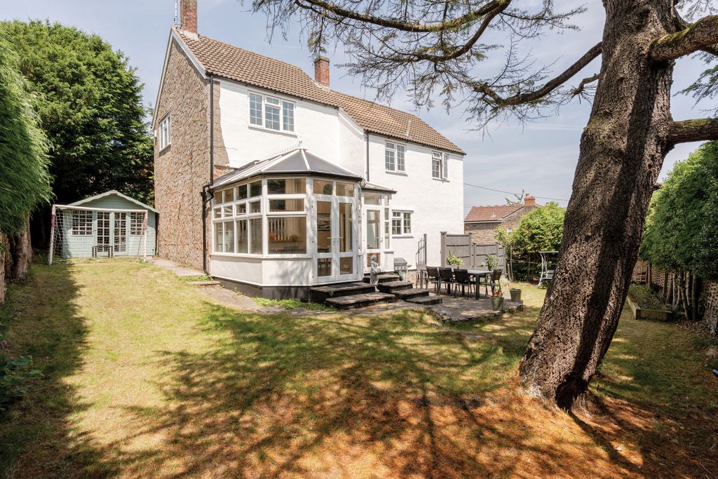 Property photo 1 of 37 1