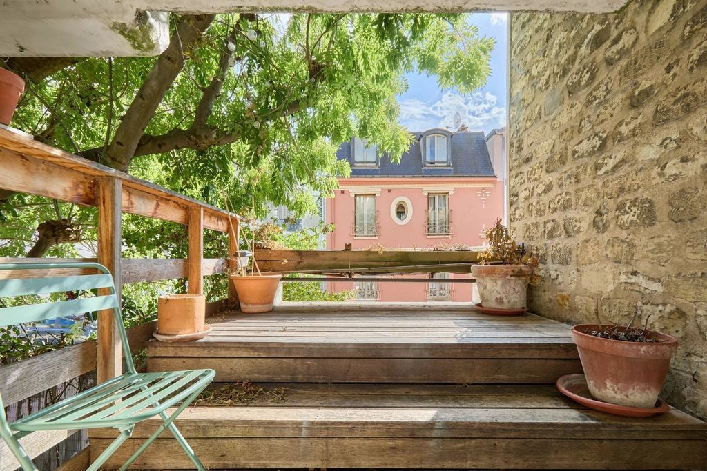 Property photo 1 of 26 Charming 3-Bedroom House With Terrace In Paris 13Ème