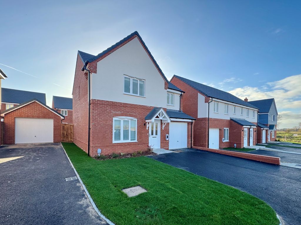 Property photo 1 of 13 Front