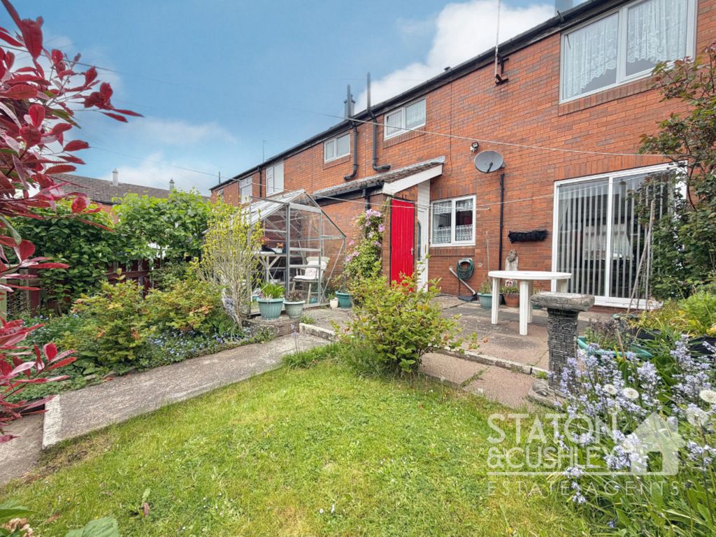 Property photo 2 of 18