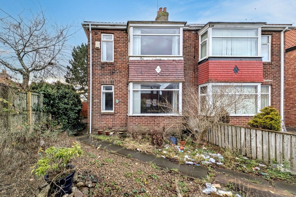 Property photo 1 of 17 7 Doxford Gardens, Newcastle Upon Tyne, Ne5 3Lu