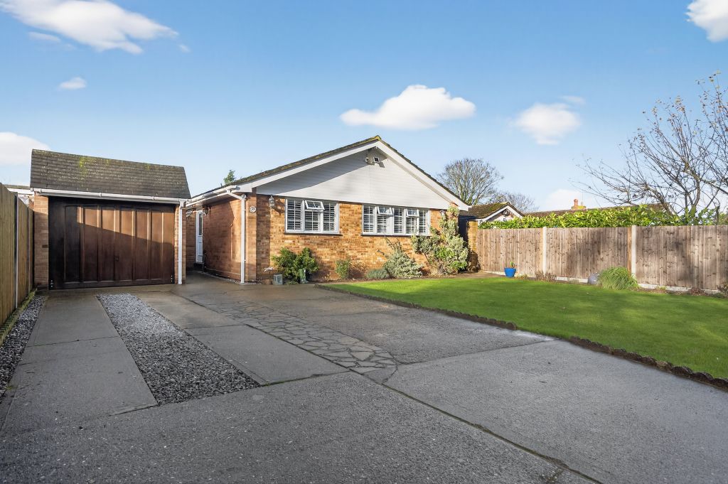 Property photo 2 of 19 Front View