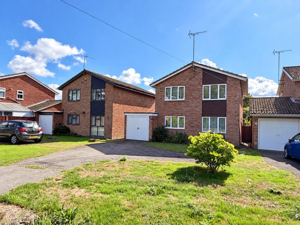 Property photo 1 of 19 Picture No. 01