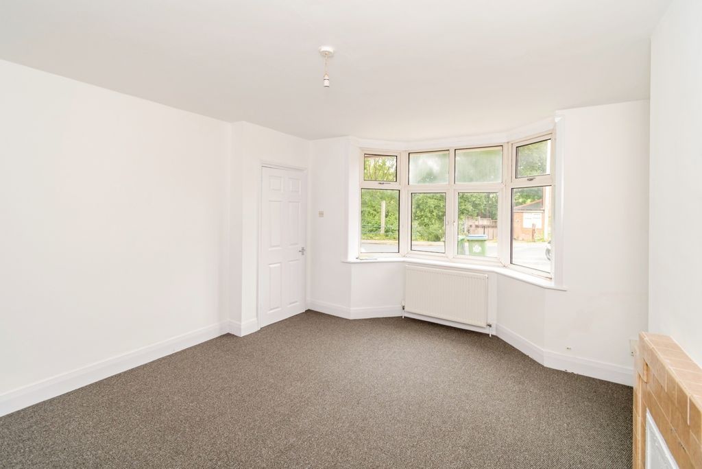 Property photo 3 of 14 Photo