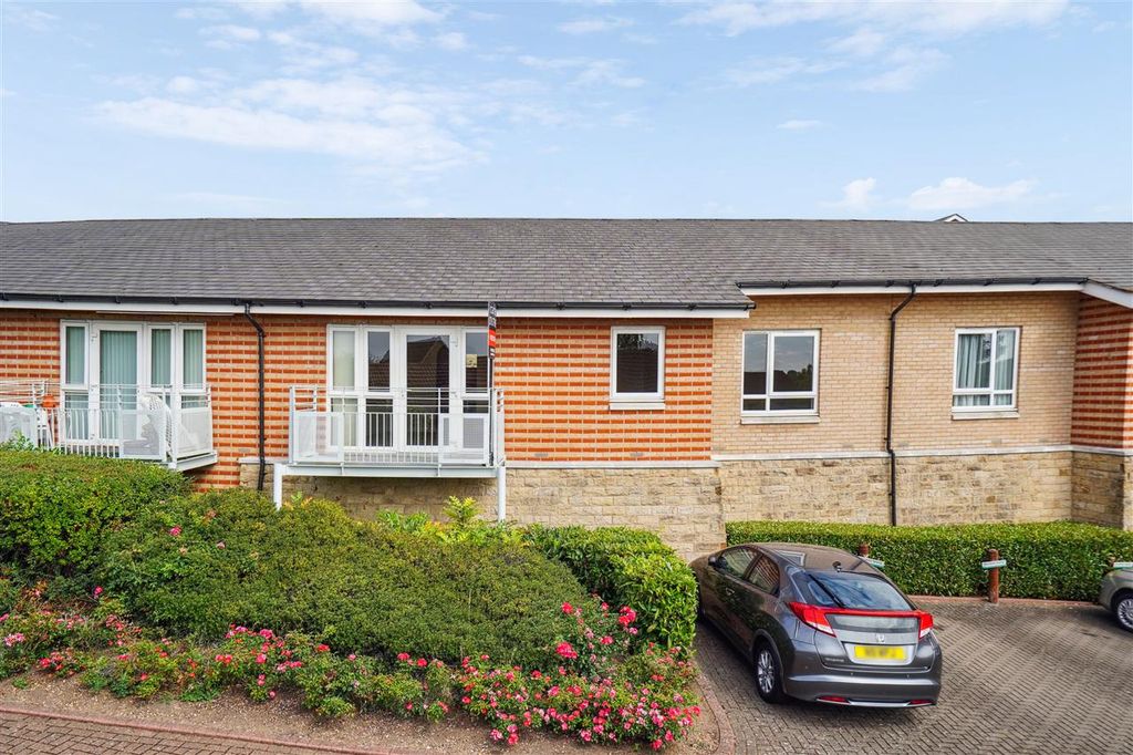 Property photo 1 of 14 Main Picture