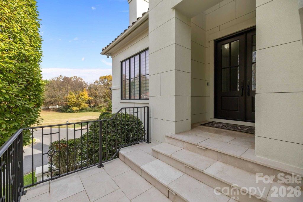 Property photo 2 of 2 <Alttext/>