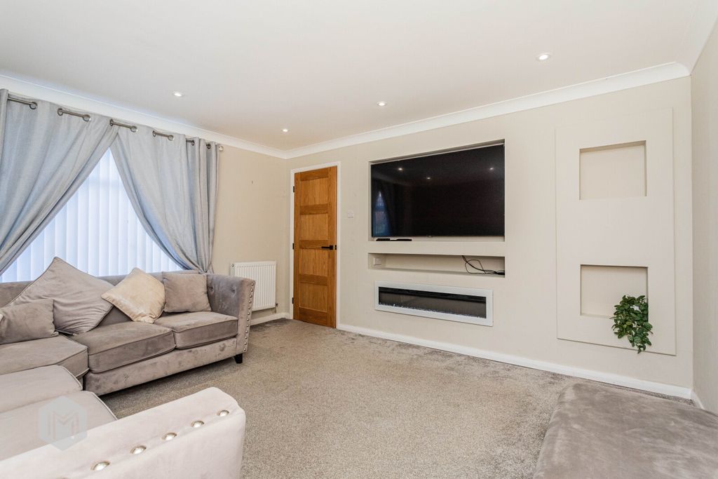 Property photo 2 of 32 Picture No. 06