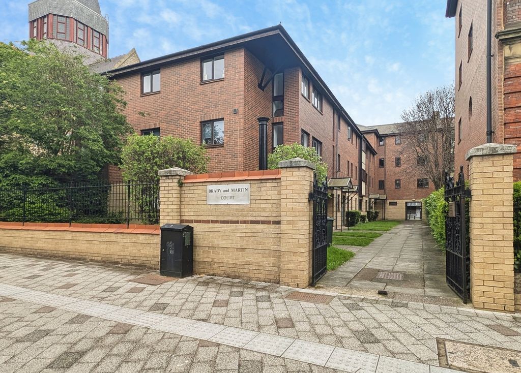 Property photo 1 of 9 Pbox-Img.Jpg