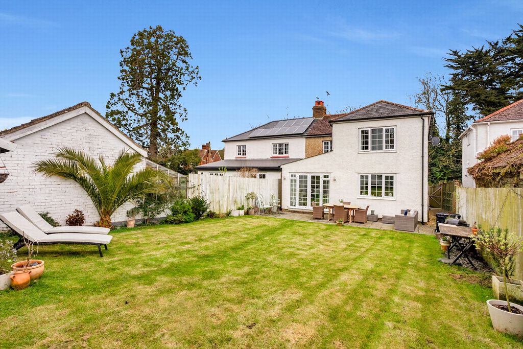 Property photo 2 of 19 Rear