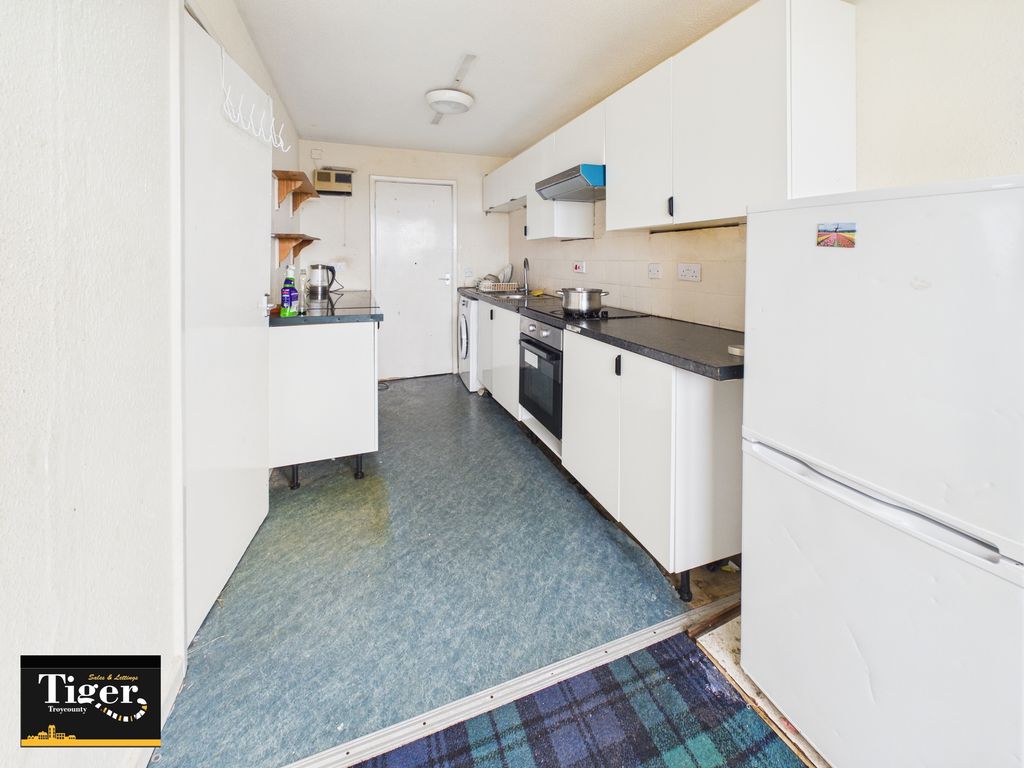 Property photo 2 of 3 Cam01931G0-Pr0338-Still002 (1)