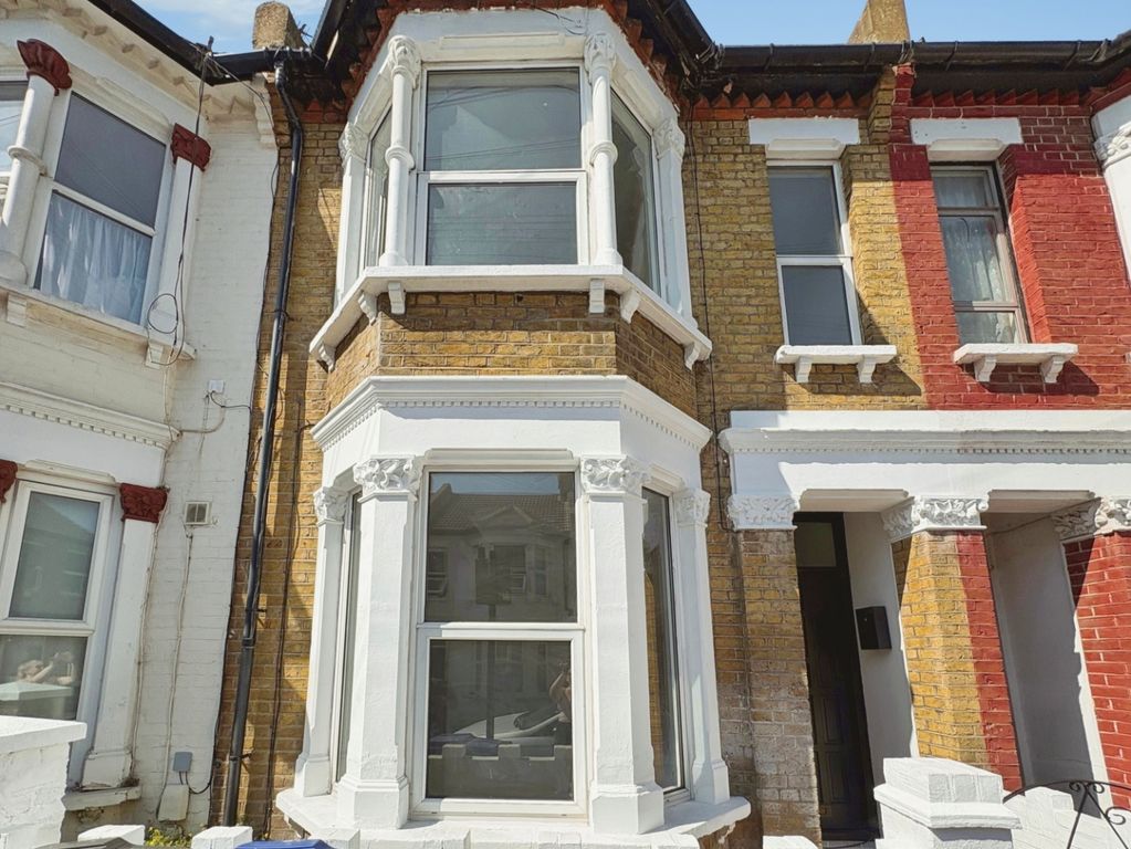 Property photo 1 of 13 Front