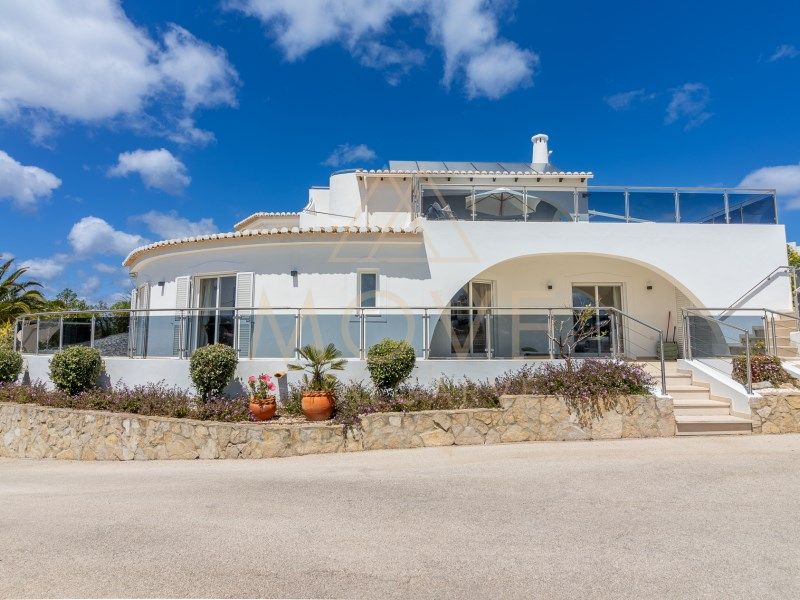 Property photo 1 of 57