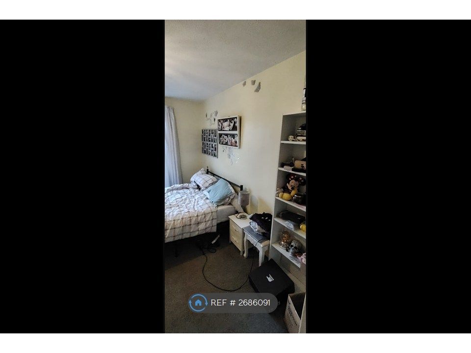 Property photo 1 of 3