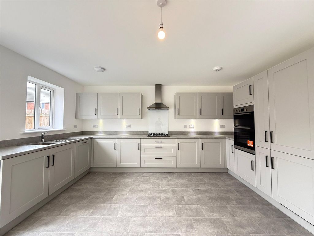 Property photo 3 of 6 Picture No. 03