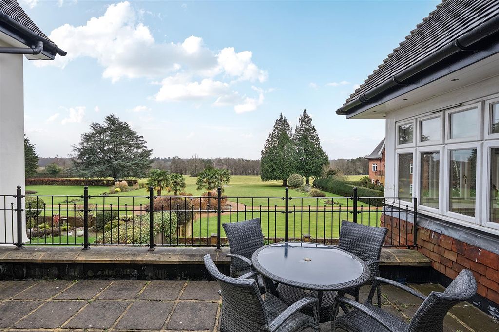 Property photo 3 of 27 Private Balcony