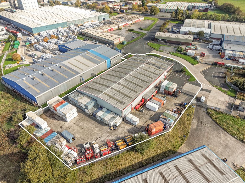 Property photo 2 of 8 Photo 4