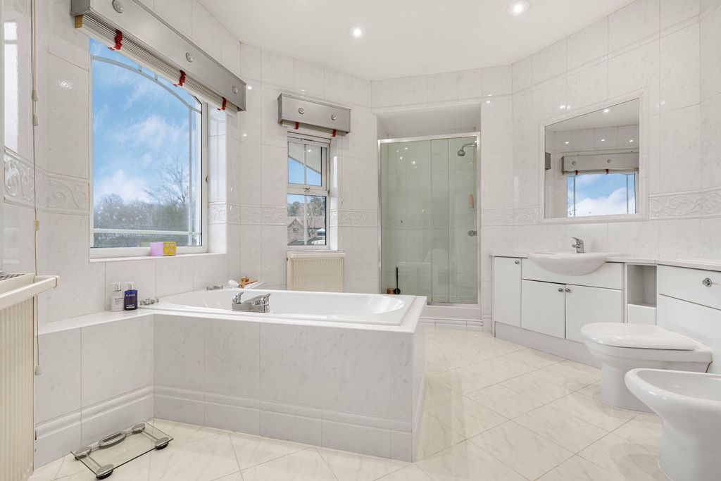 Additional image 23 of 4 bed detached house for saleBrassey Hill, Oxted RH8