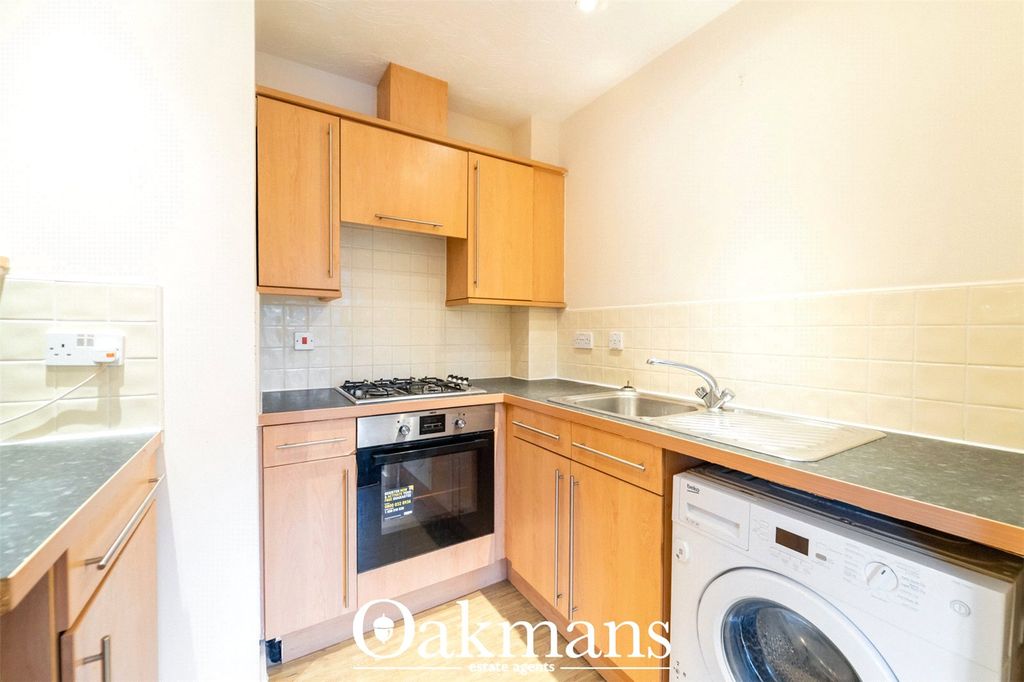 Property photo 3 of 24 Picture No. 44