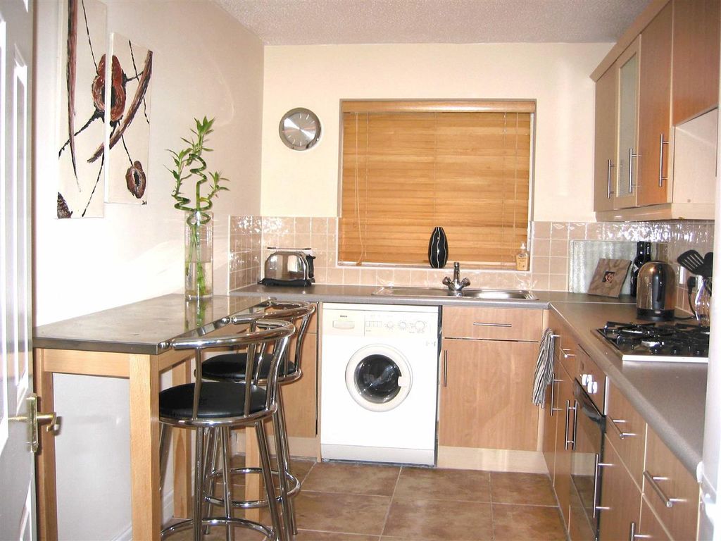 Property photo 3 of 5
