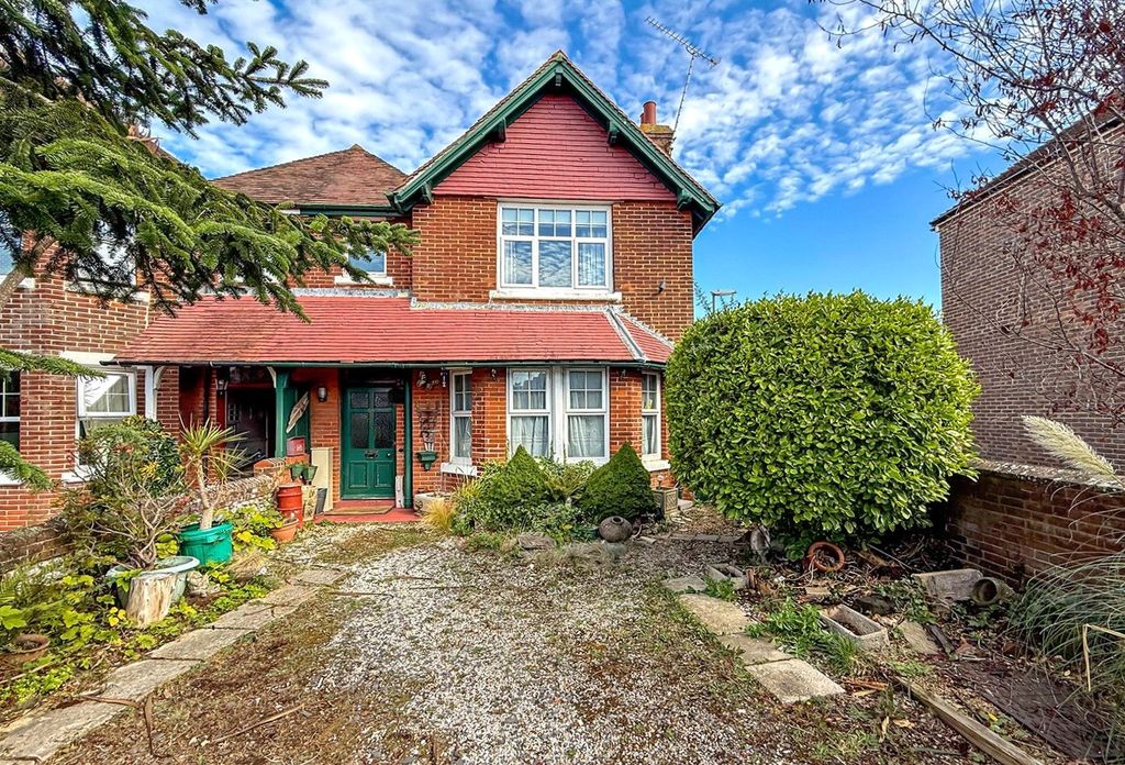 Property photo 1 of 22 Picture No. 27