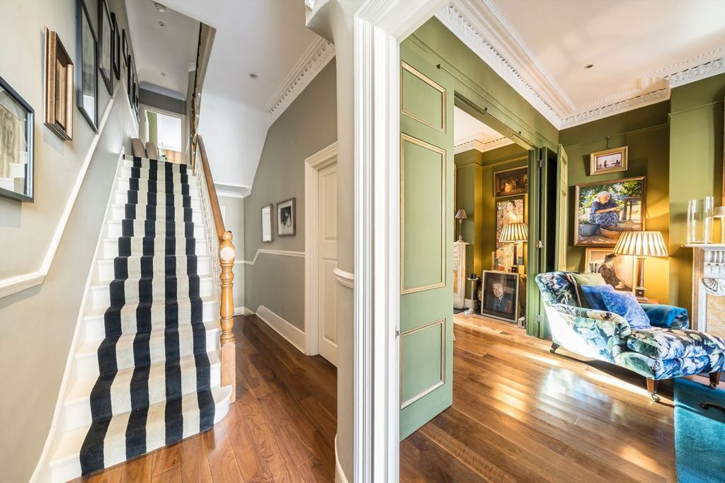 Property photo 3 of 9