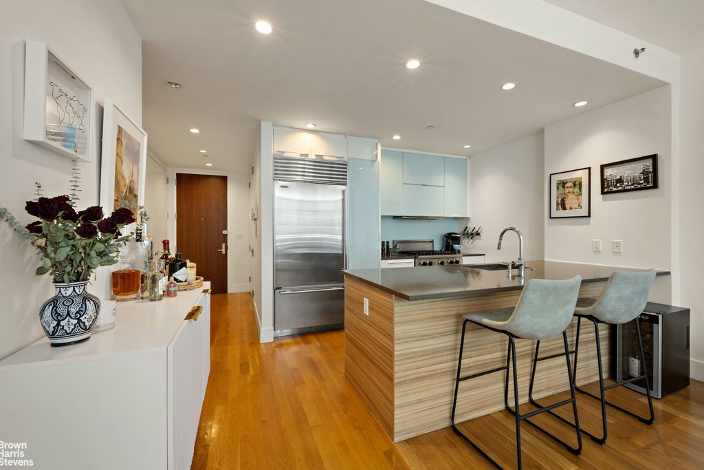 Property photo 3 of 12 <Alttext/>