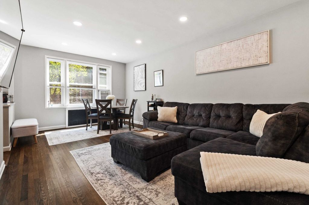 Property photo 2 of 17 <Alttext/>