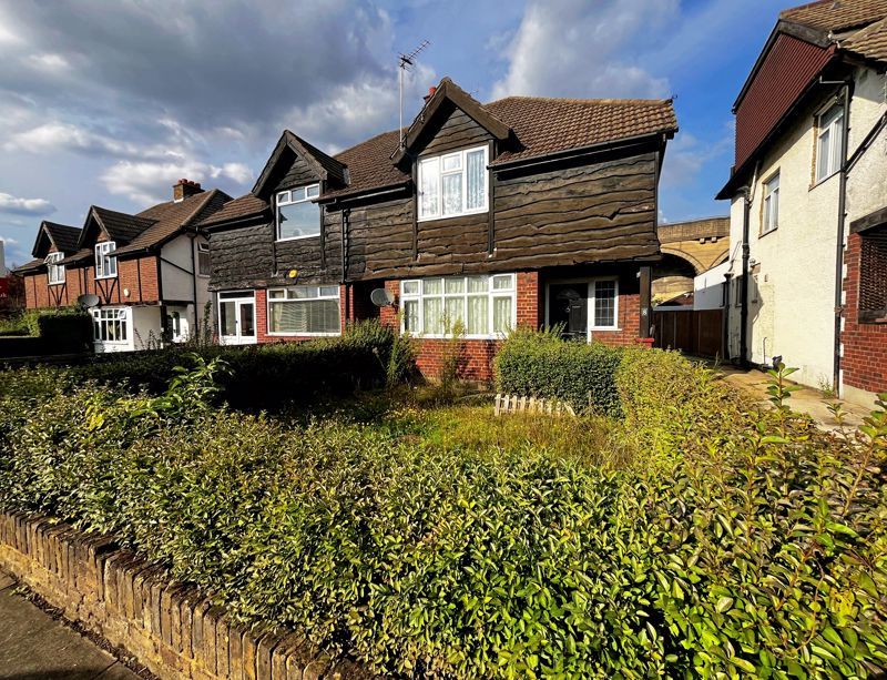 Property photo 1 of 11 Photo 11