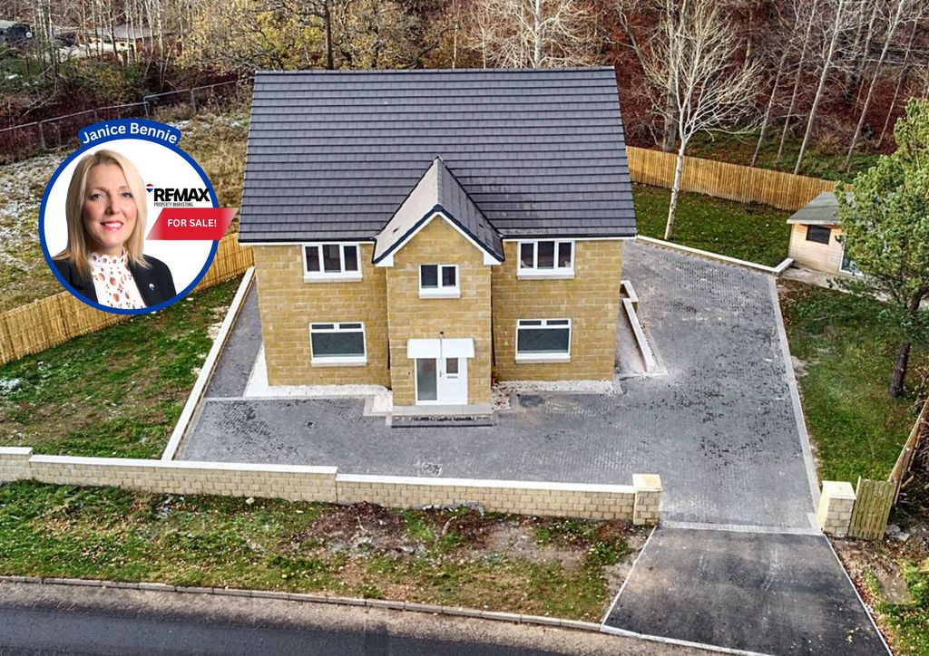 Property photo 1 of 23 Front Elevation