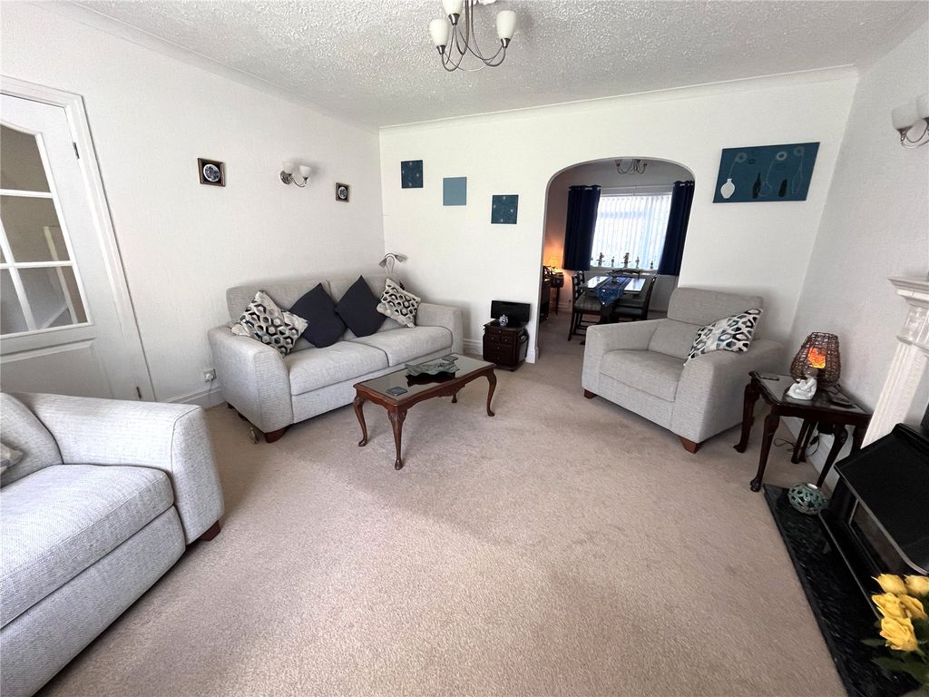 Property photo 2 of 24 Picture No. 46