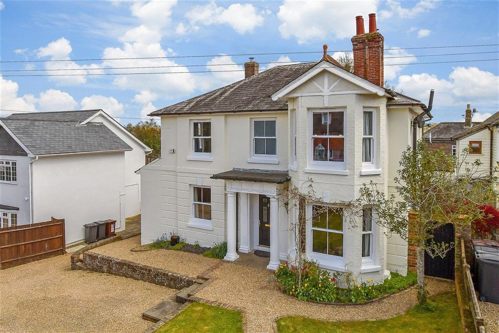 Property photo 1 of 19 External (Web)