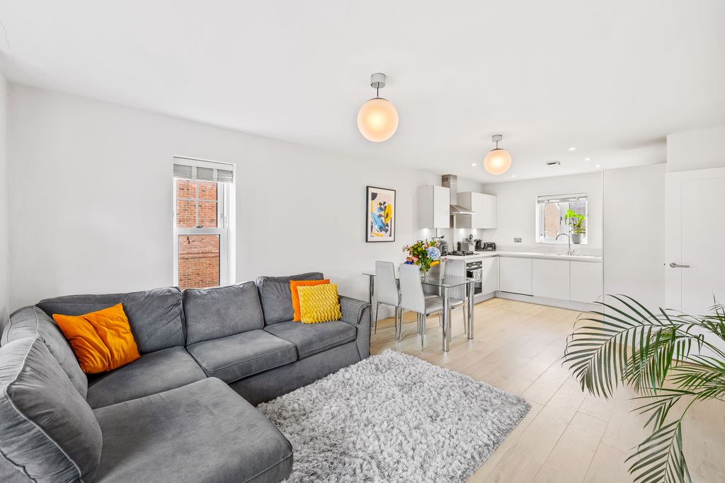 Property photo 1 of 14 Image5.Jpg