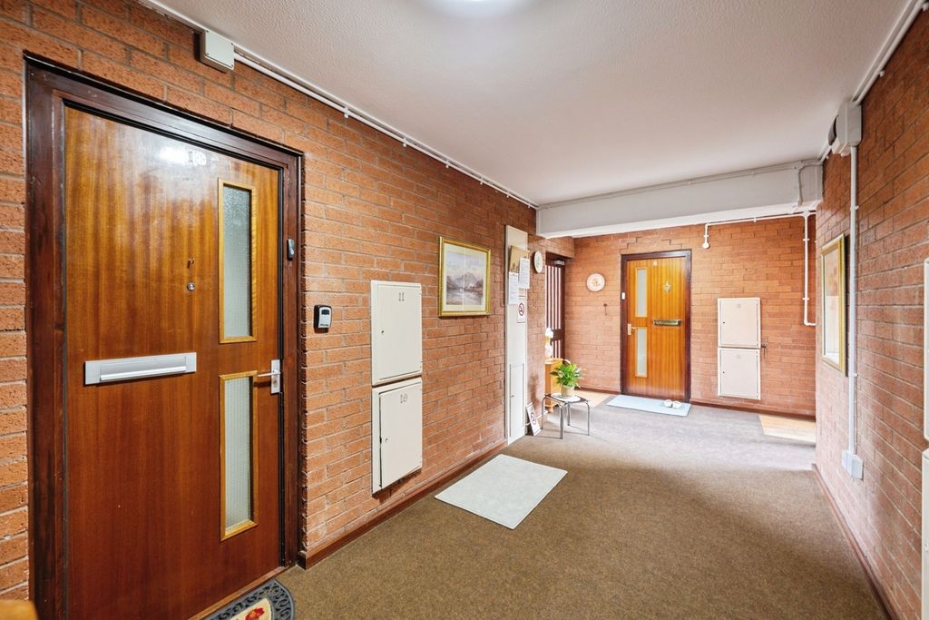 Property photo 2 of 19 Pbox-Img.Jpg