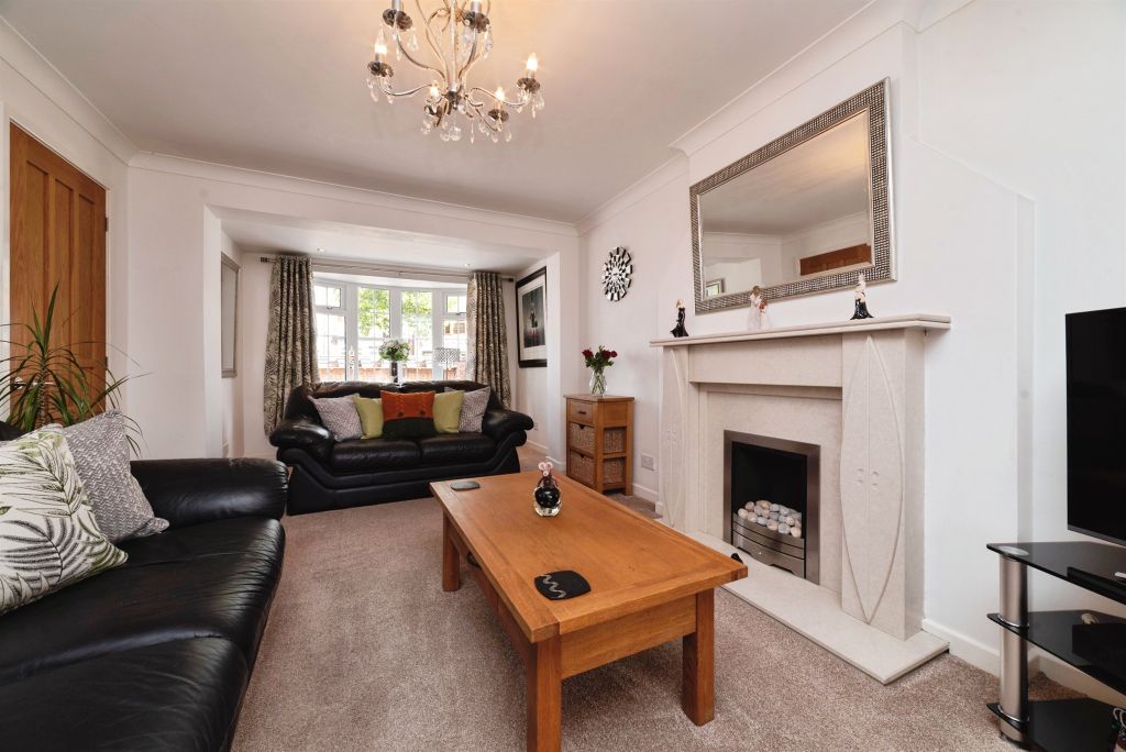 Property photo 2 of 18