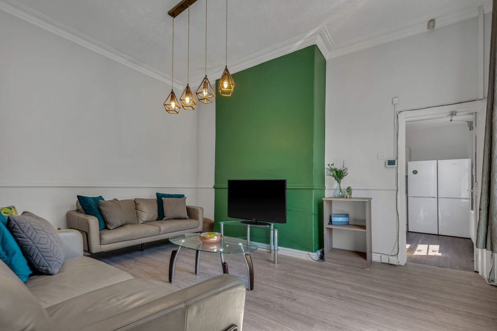 Property photo 1 of 15 Property Photo