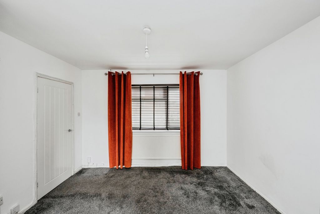 Property photo 2 of 20 Pbox-Img.Jpg