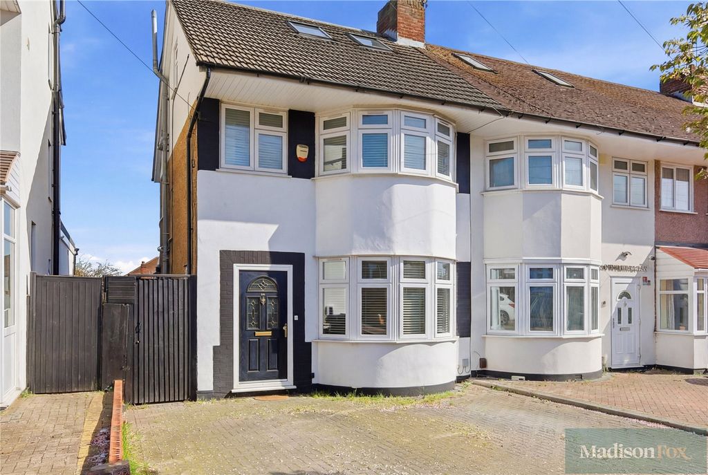 Property photo 1 of 21 Picture No. 02