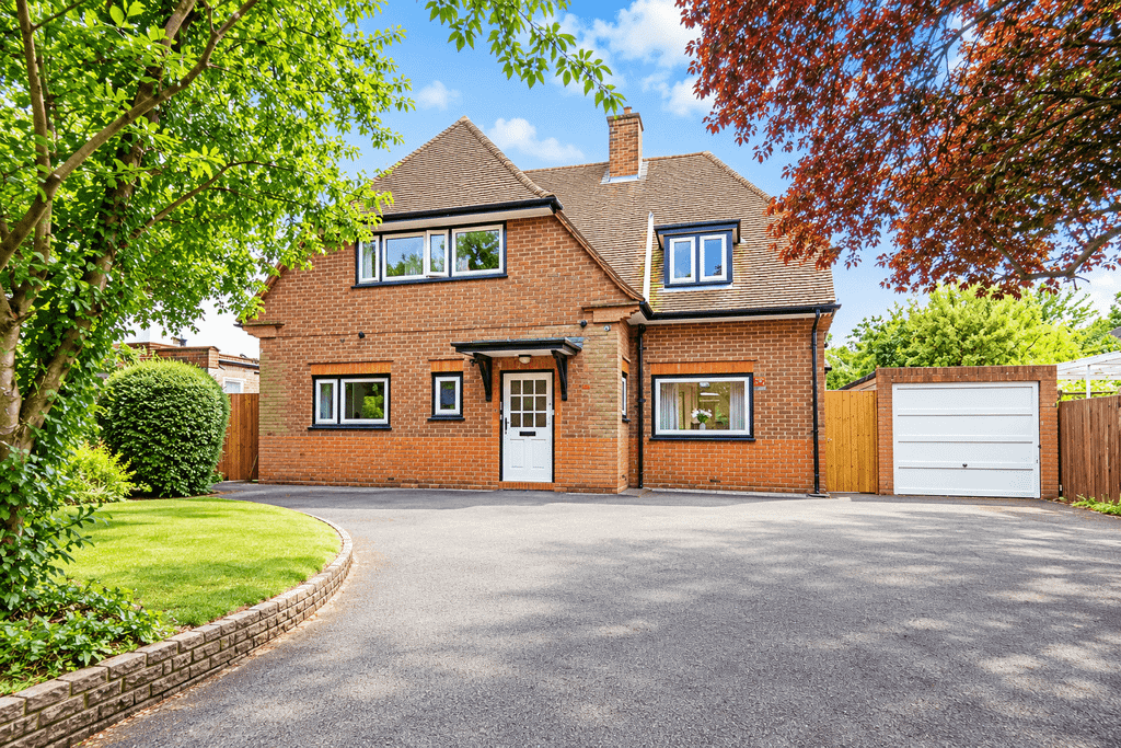 Property photo 1 of 11 4 Bed Detached House To Rent Mulgrave Road, Sutton Sm2