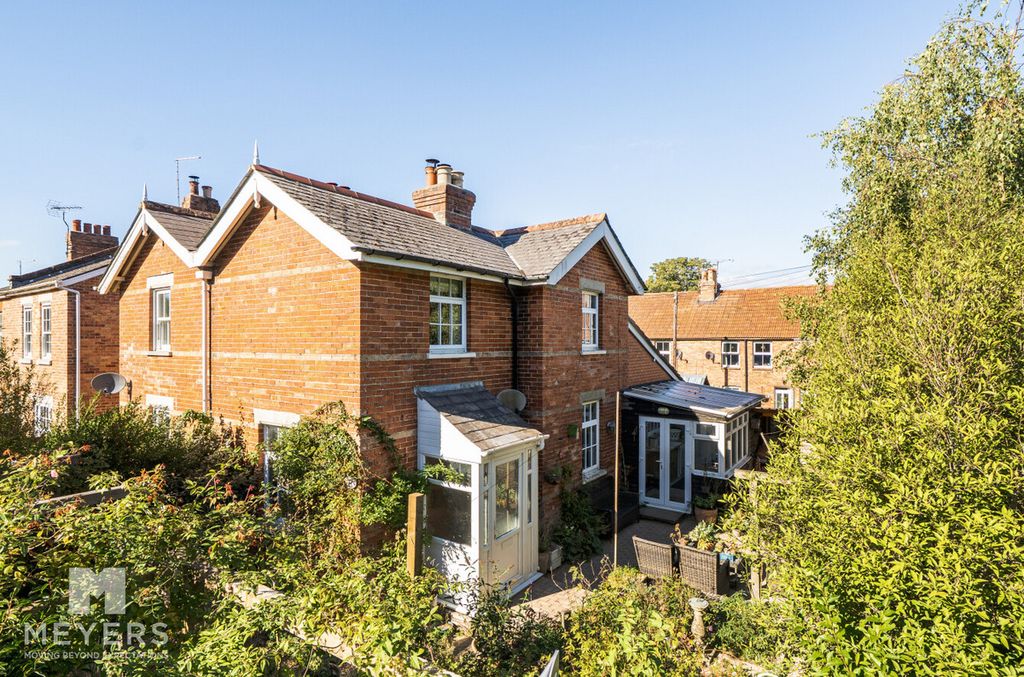 Property photo 1 of 13