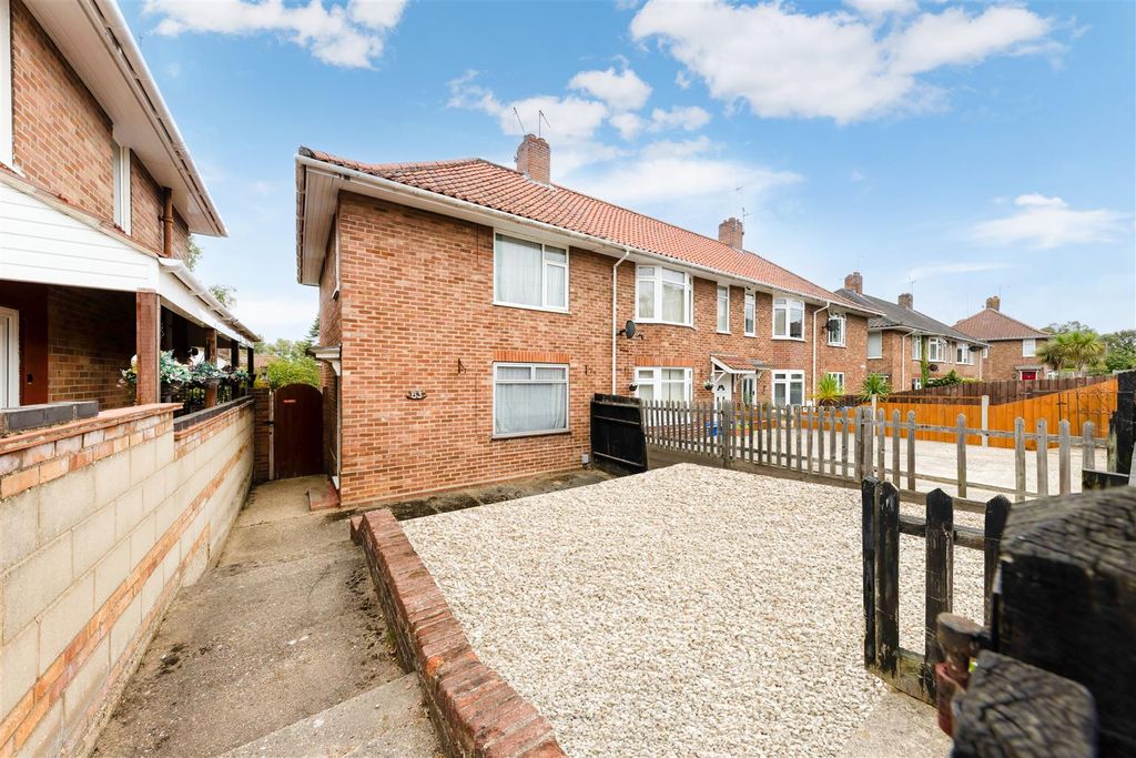 Property photo 1 of 18 Ba-20.Jpg