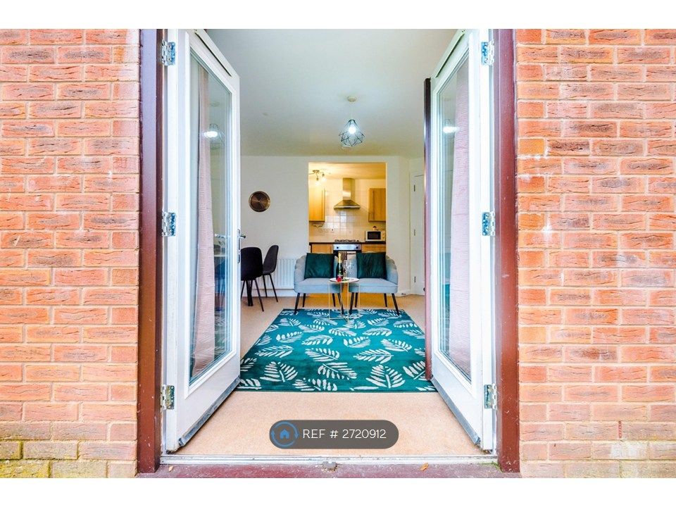 Property photo 3 of 14 Rear Access