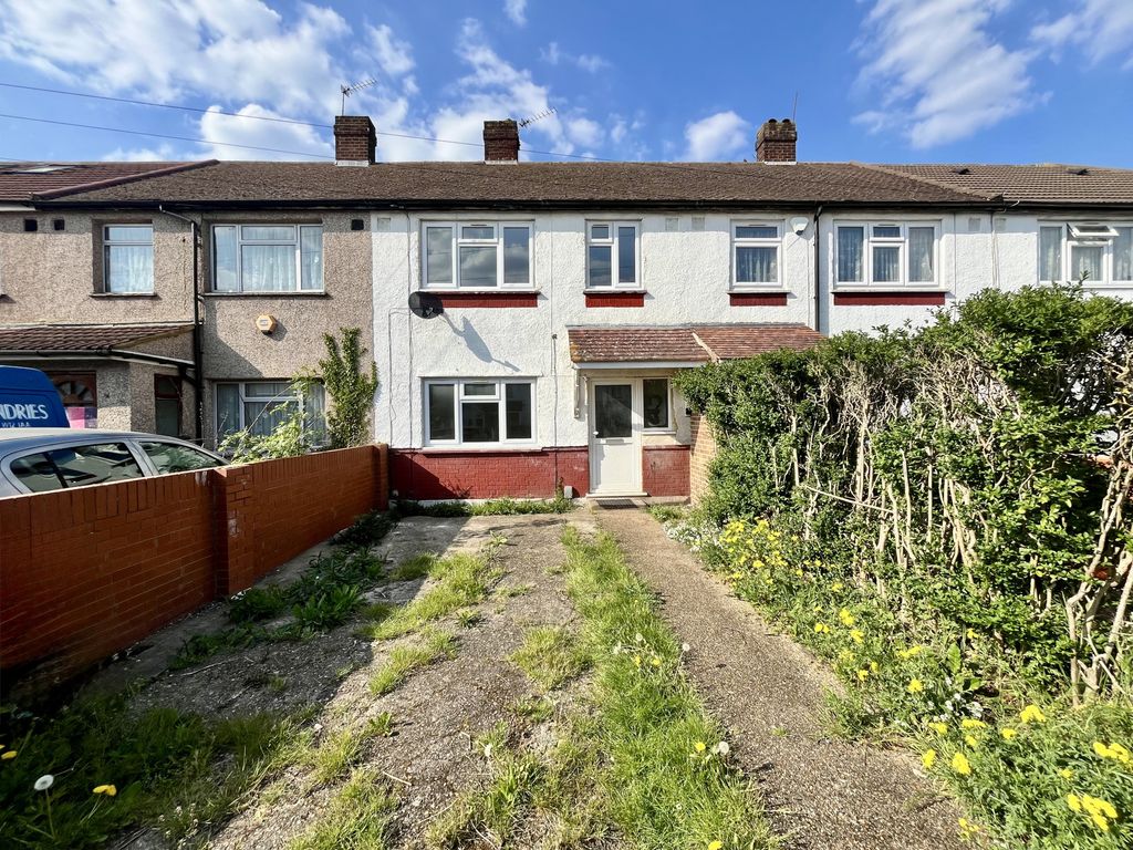Property photo 3 of 28