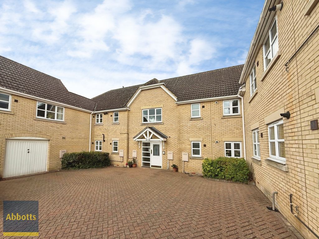 Property photo 1 of 9