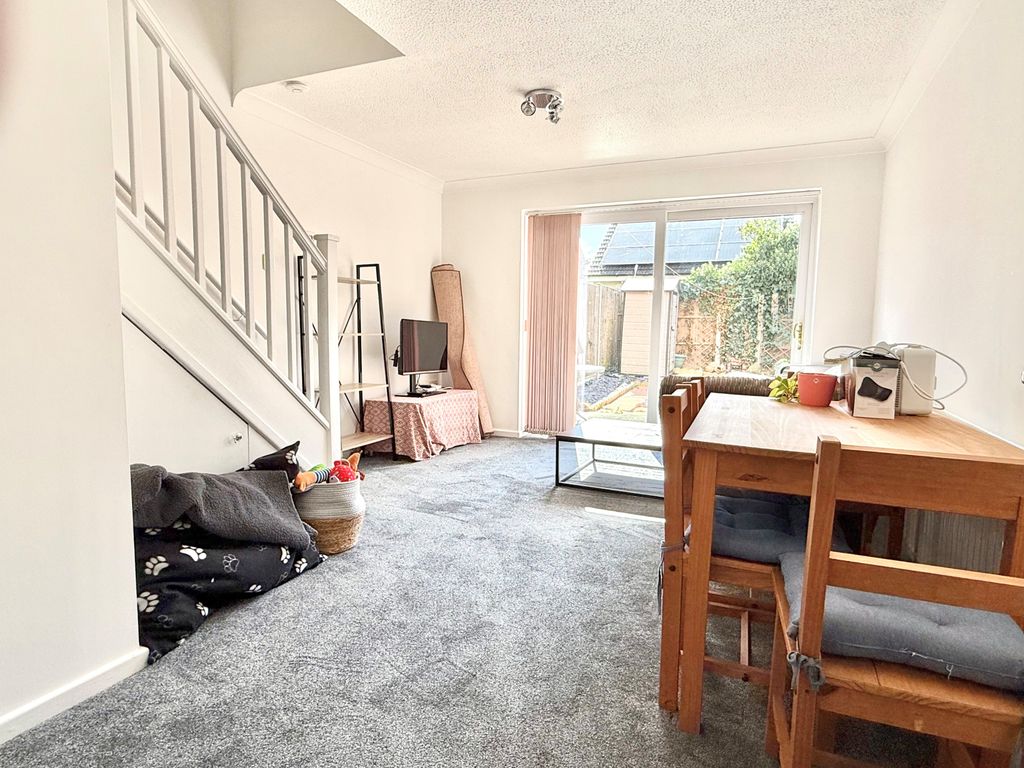 Property photo 3 of 8